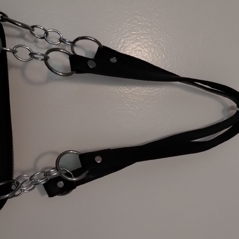 SHEIN Black and White Graphic Shoulder Bag with Leather Trim - Picture 3 of 7
